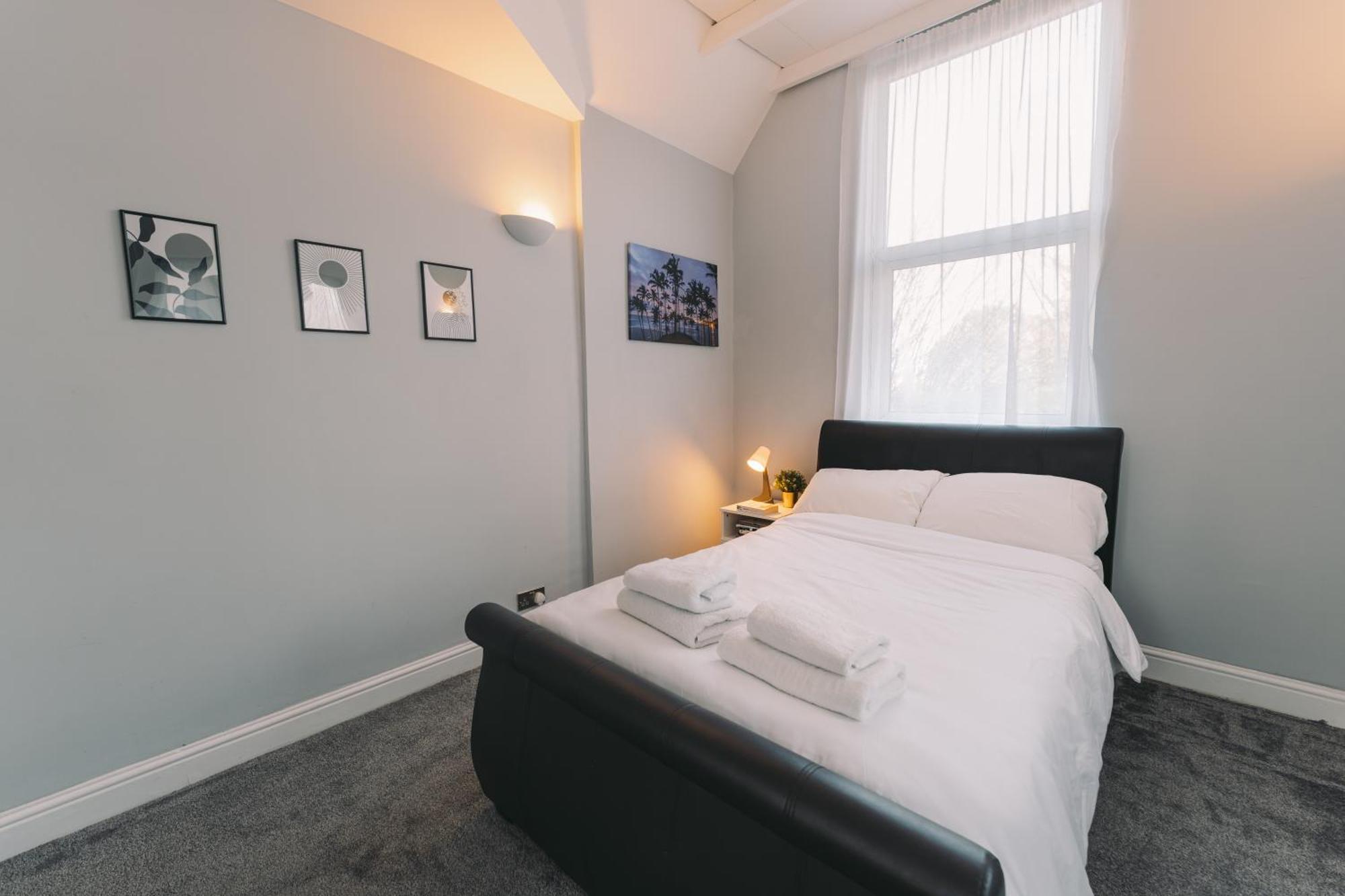 Апартаменти Modern Flat By The Underground. Лондон Екстер'єр фото